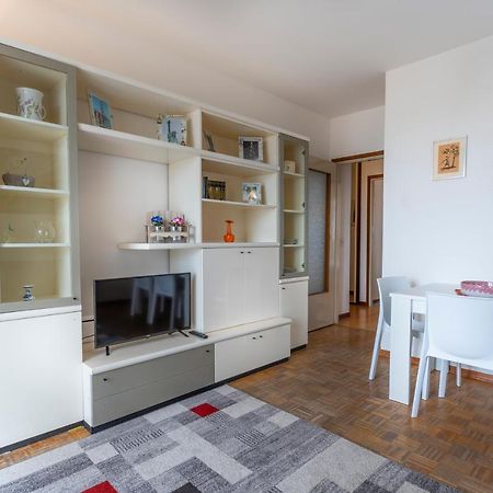 Zia Dina Apartment Pasian di Prato Buitenkant foto