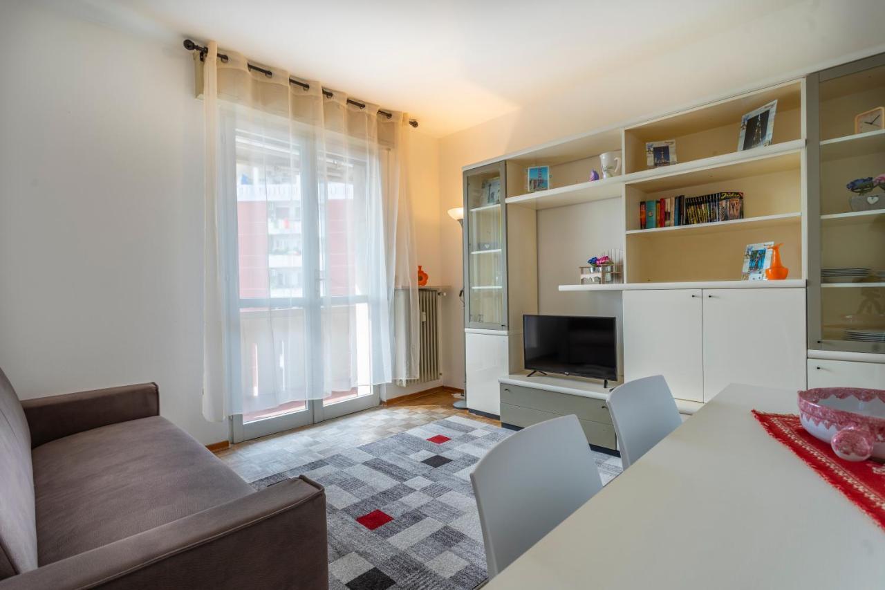 Zia Dina Apartment Pasian di Prato Buitenkant foto