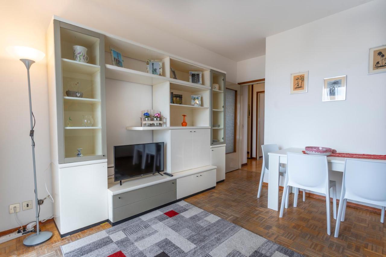Zia Dina Apartment Pasian di Prato Buitenkant foto