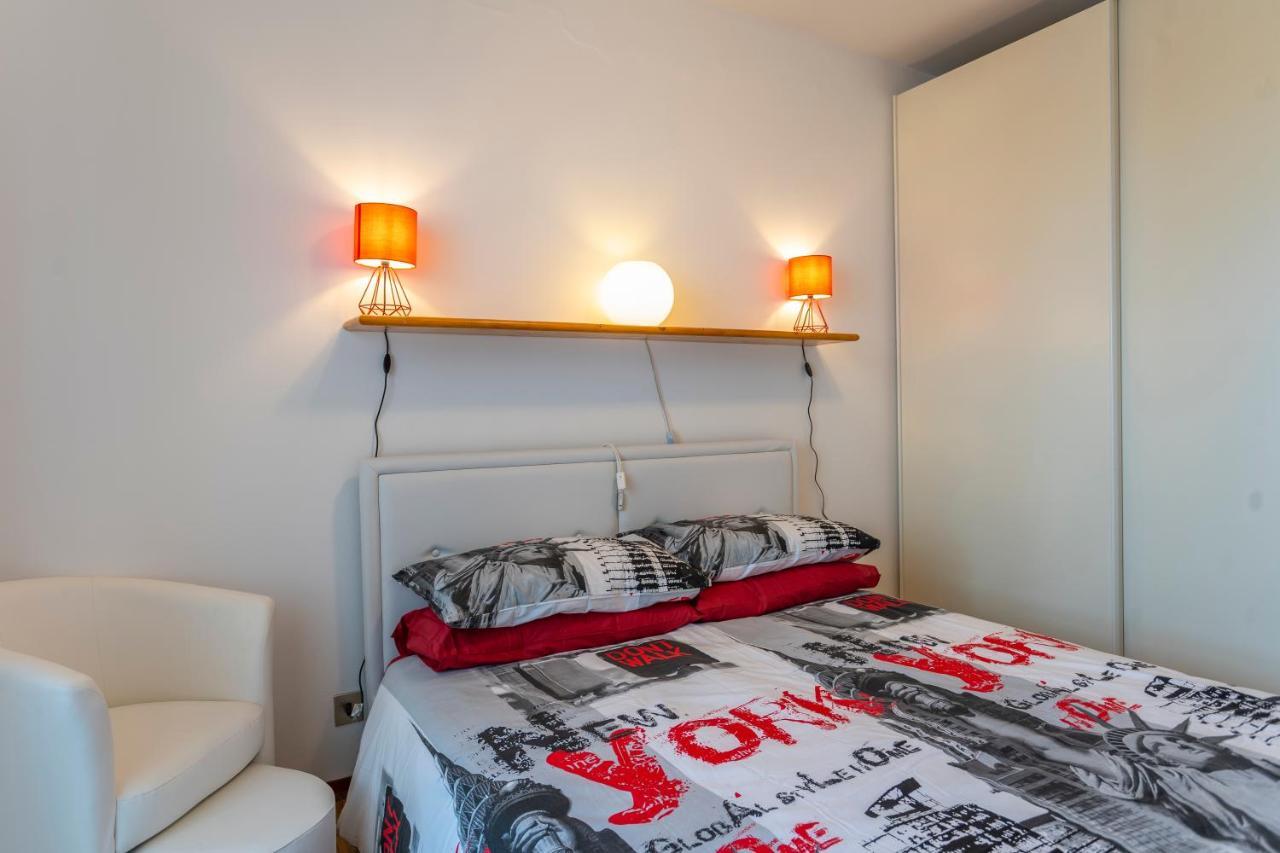 Zia Dina Apartment Pasian di Prato Buitenkant foto